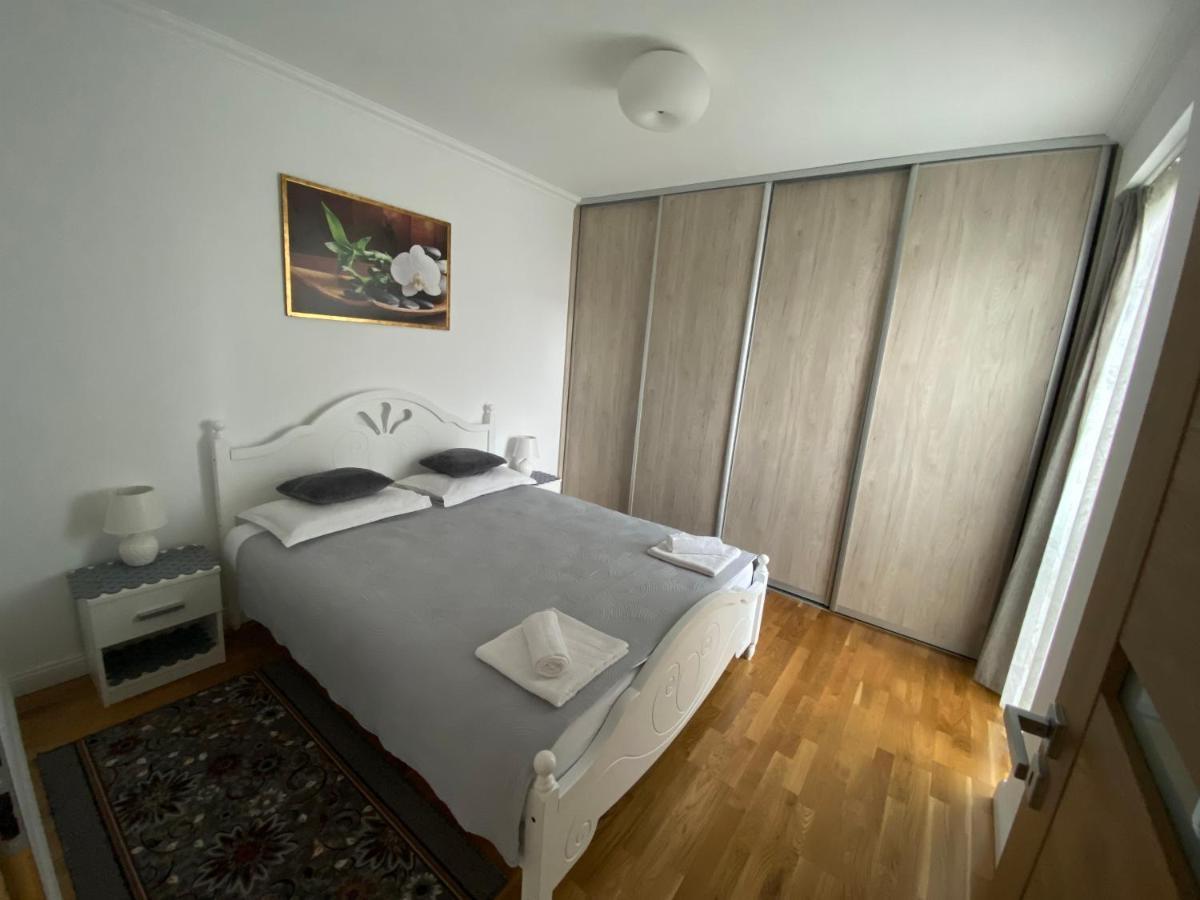 Lunafan Apartment Cluj-Napoca Exterior foto